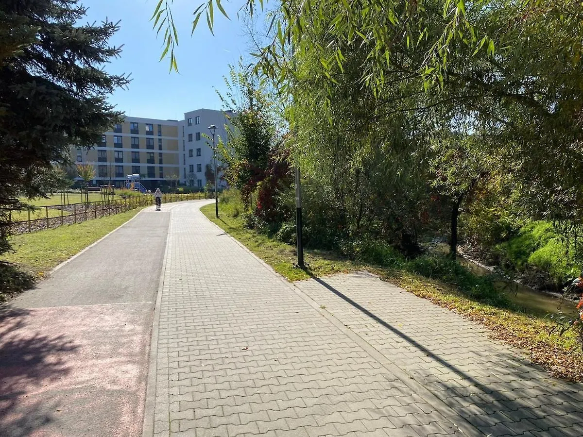 Siesta Forest Apartment Relaxing Park Cracovia 0*,  Polonia