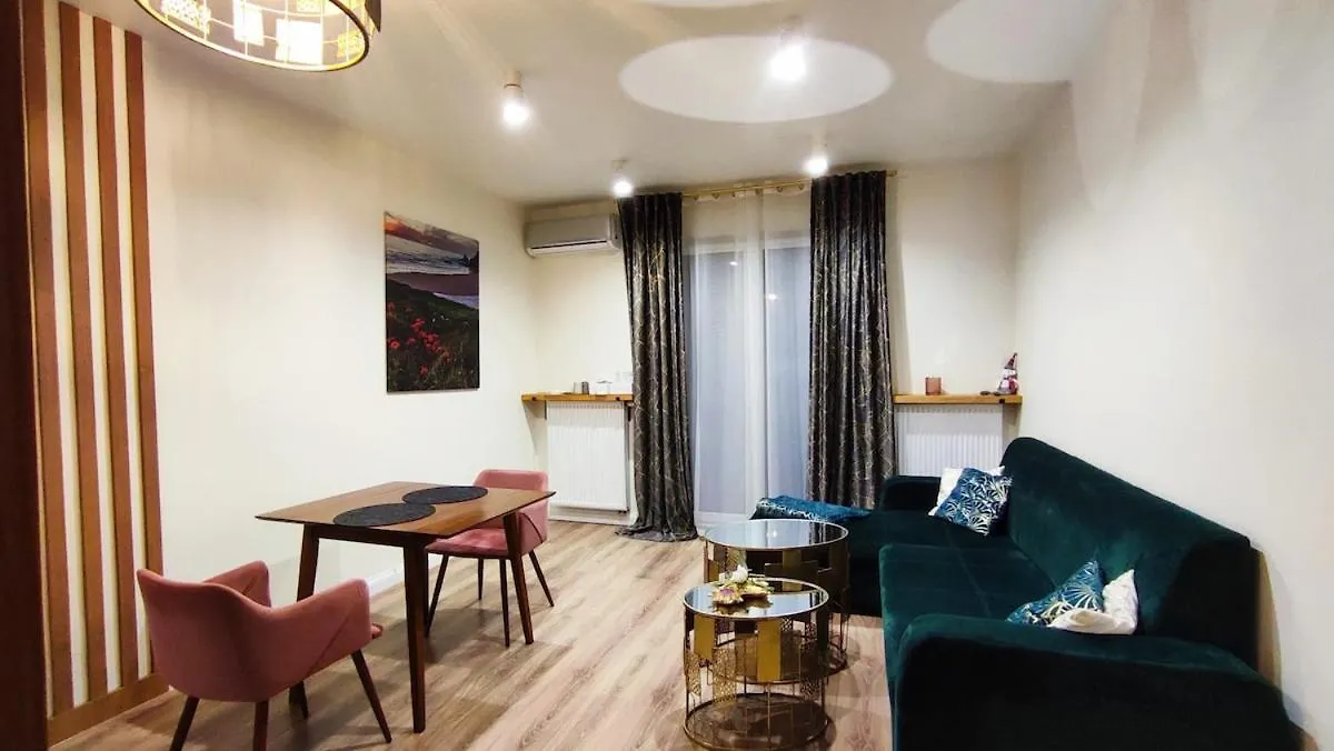 Siesta Forest Apartment Relaxing Park Krakow